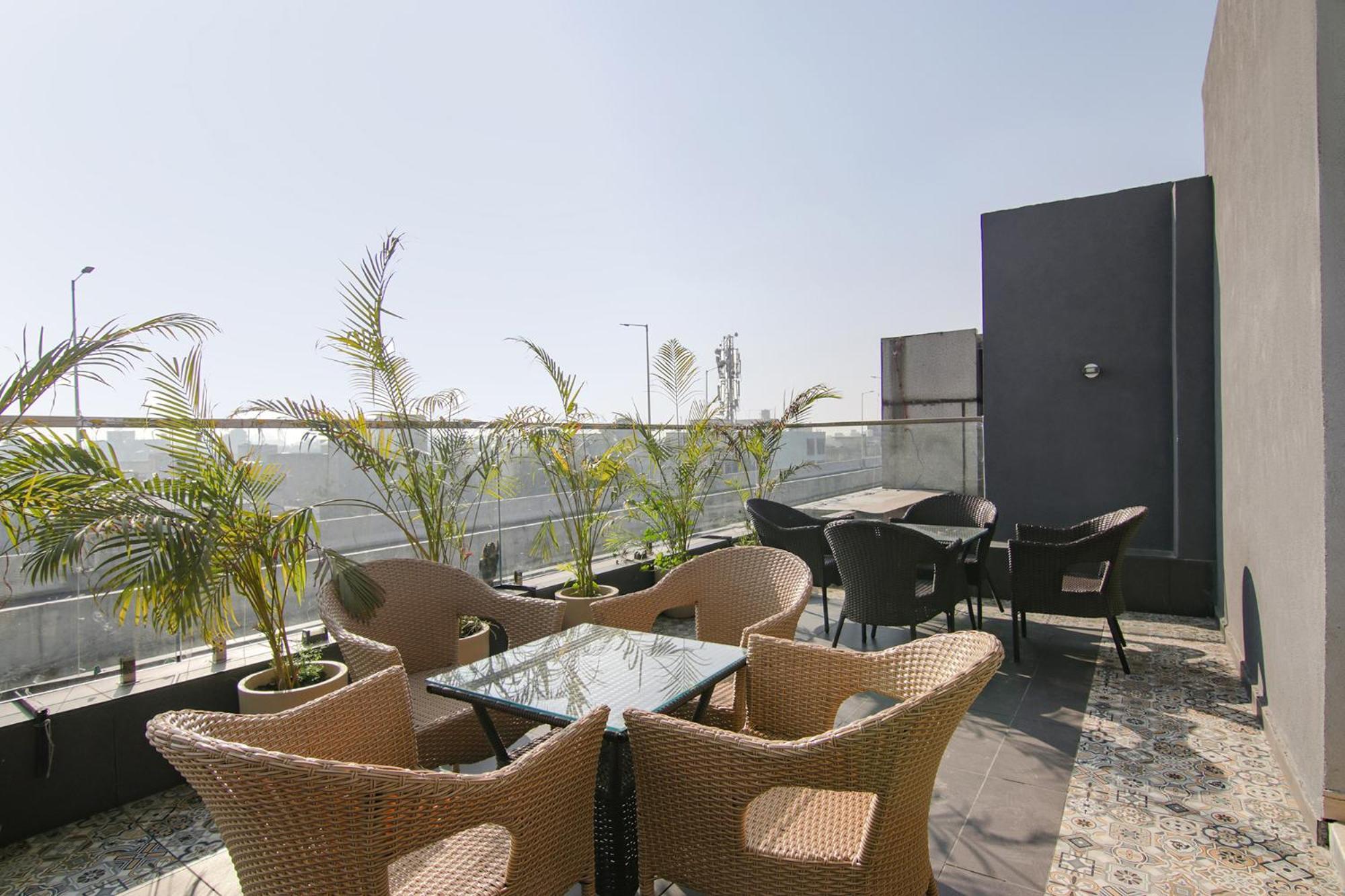 Fabhotel Prime K9 Crown Ludhijána Kültér fotó