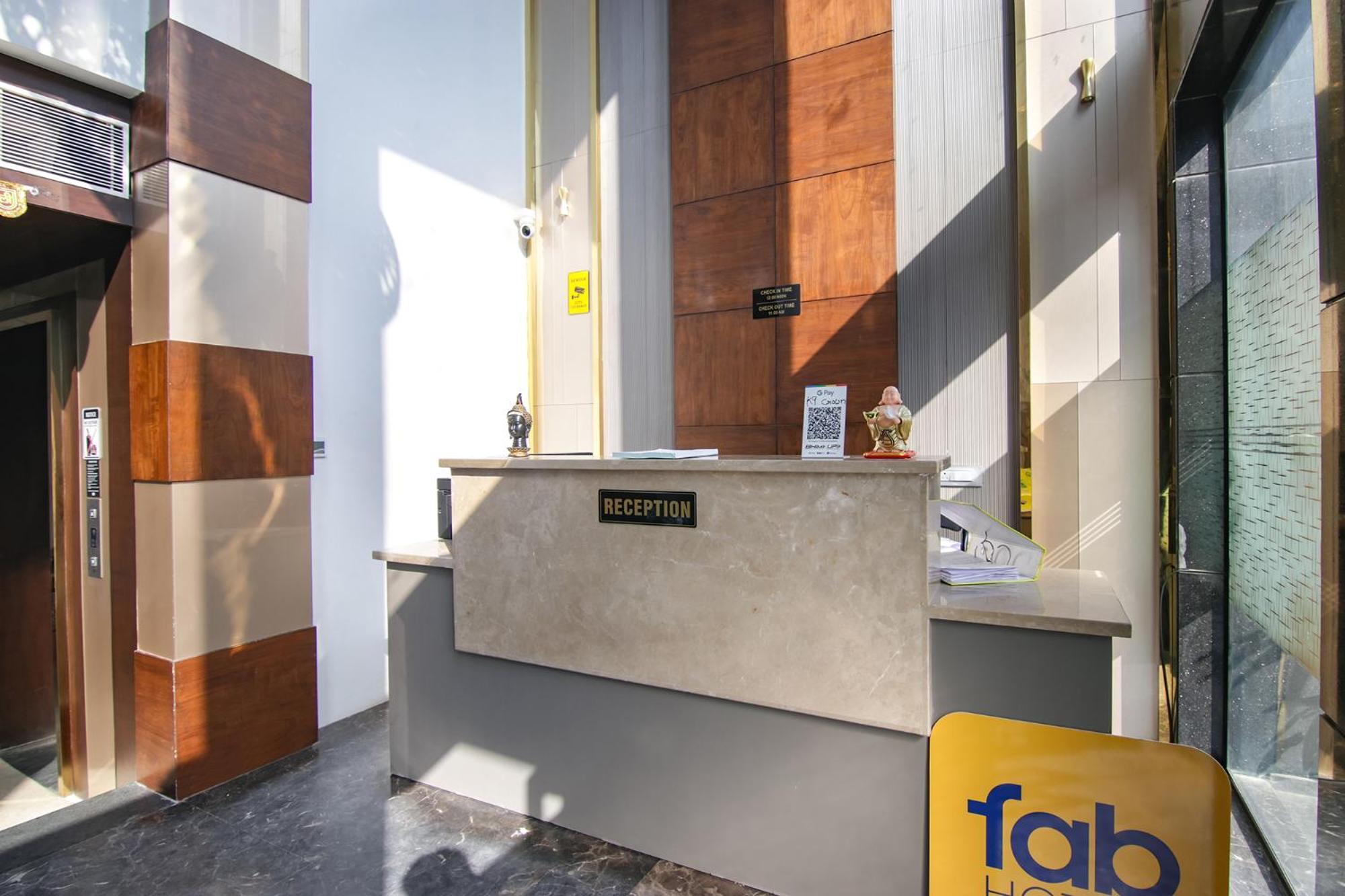Fabhotel Prime K9 Crown Ludhijána Kültér fotó